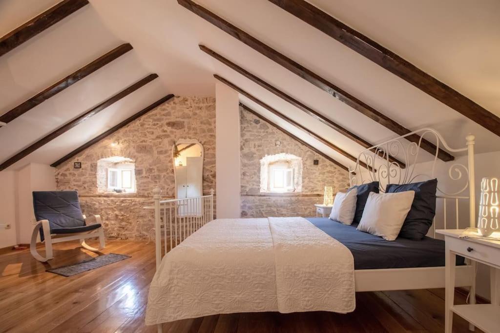 Mala Cista Stone House Kula Milicaヴィラ エクステリア 写真